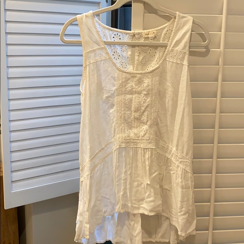 Anthropologie lace design tank top